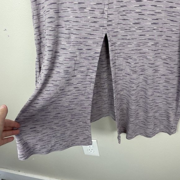 LOGO By Lori Goldstein Purple Short Sleeve Tunic Top Women's Size L Pockets - Picture 2 of 6